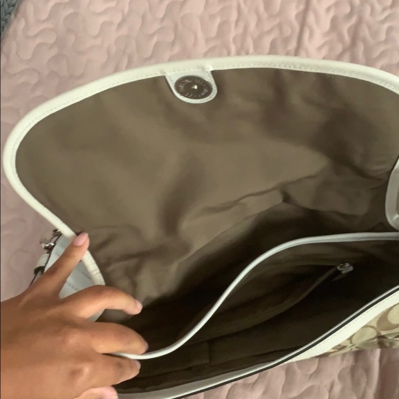 Coach handbag - Picture 3 of 5